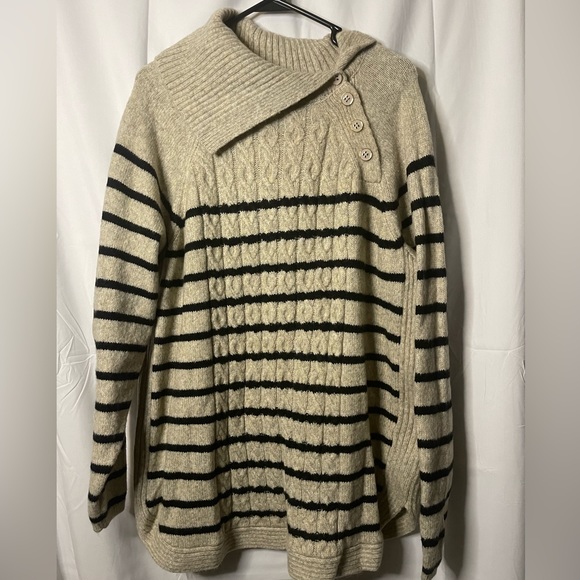 NWT Croft & Barrow 2X cable split button neck sweater. Tan/black. - Picture 2 of 6